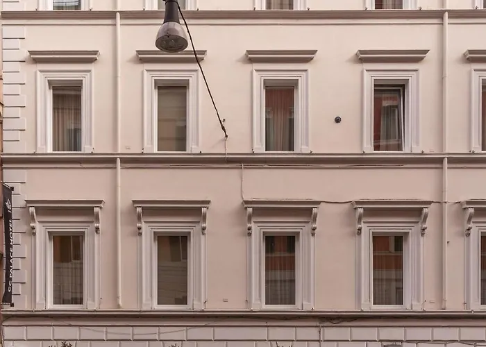 Cc Palace