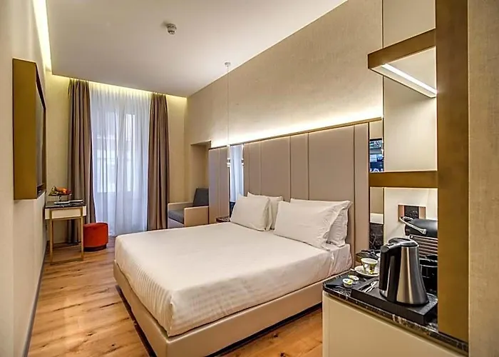 Cc Palace Otel